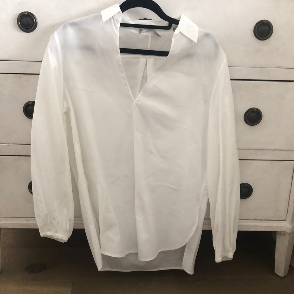 Vince white popover blouse, wore once, perfect condition.